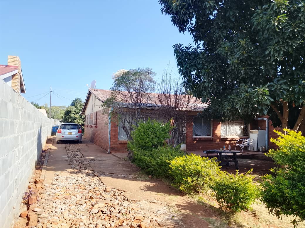 3 Bedroomed Semi-Detached house in Paddonhurst for sale