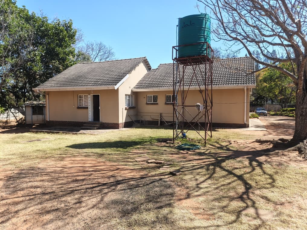 3 Bedroomed House in Fortunes Gate to rent