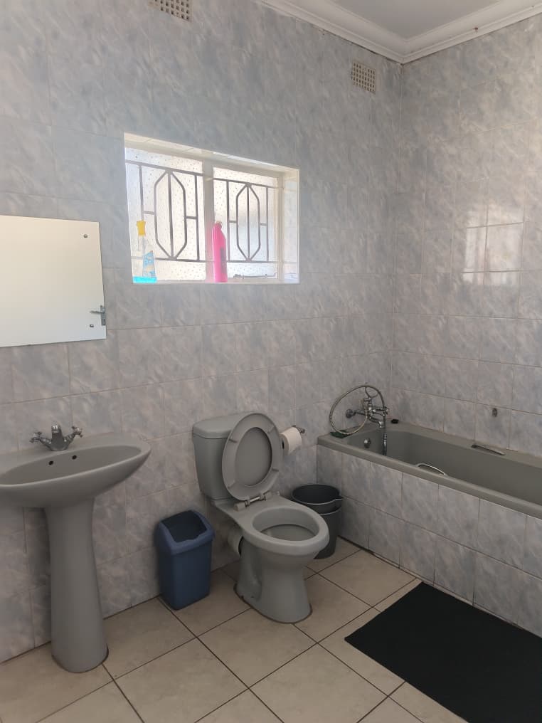 WhatsApp Image 2026-07-20 at 13.17.28 3 Bedroomed House in Fortunes Gate to rent