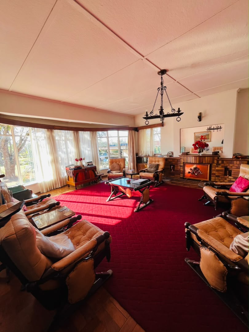 WhatsApp Image 2026-07-21 at 09.12.18 3 Bedroomed house in Newton West for sale