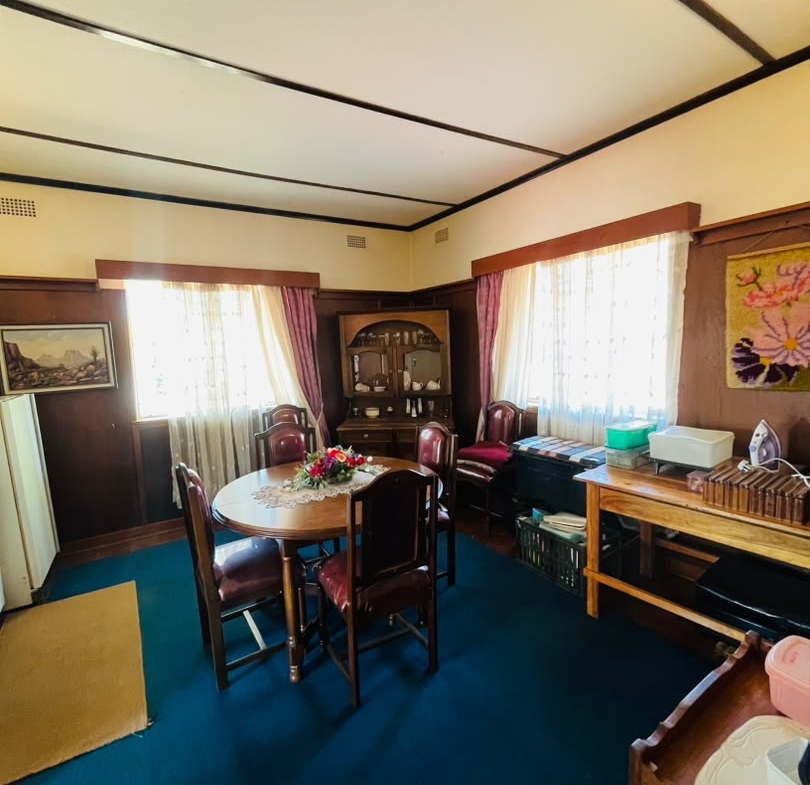 3 Bedroomed house in Newton West for sale