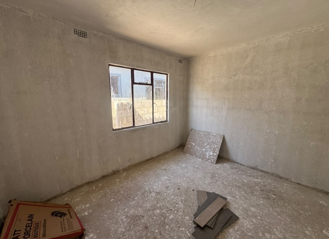 3 Bedroomed incomplete Cowdray Park house for sale