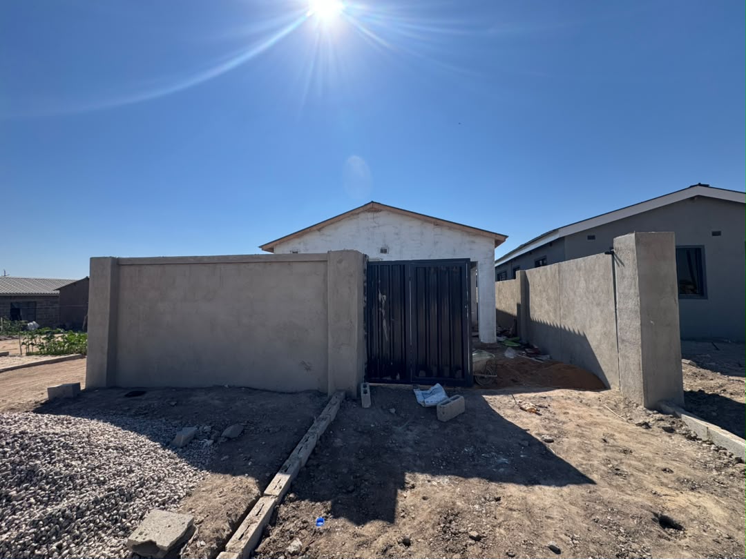 WhatsApp Image 2026-07-21 at 12.14.31 3 Bedroomed incomplete Cowdray Park house for sale