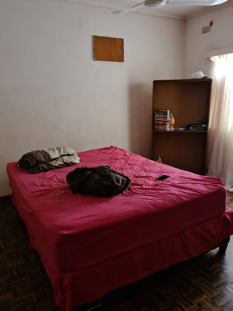 WhatsApp Image 2026-07-22 at 19.23.08 (1) Beitbridge 5 Bedroom House For Sale