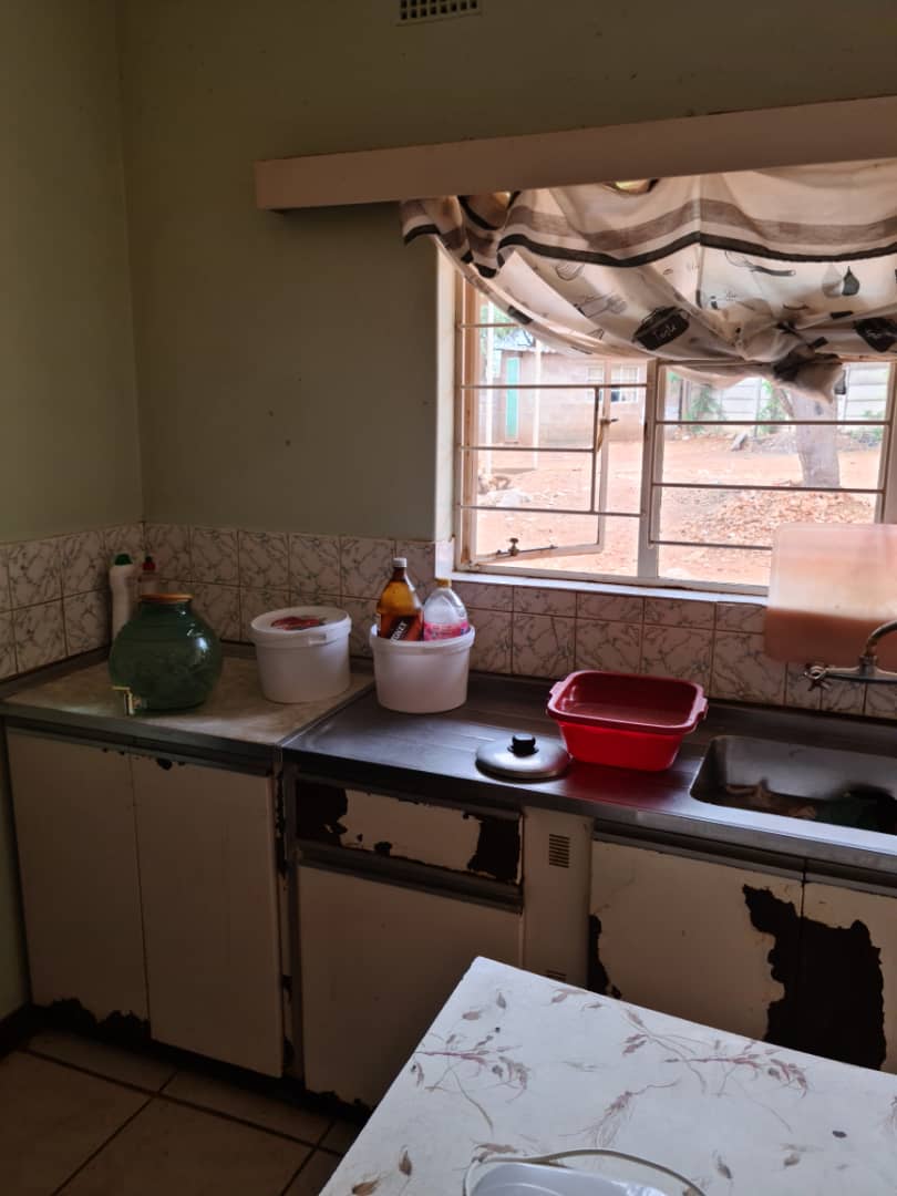 WhatsApp Image 2026-07-22 at 19.23.11 (1) Beitbridge 5 Bedroom House For Sale