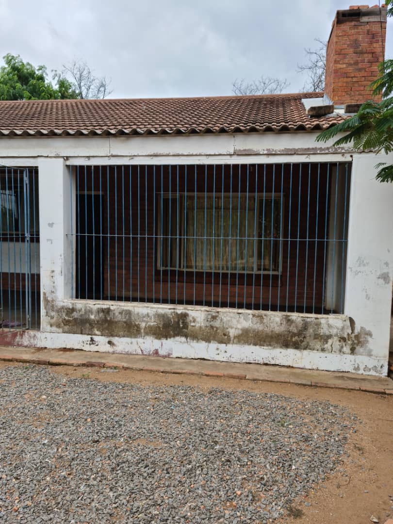 WhatsApp Image 2026-07-22 at 19.23.16 Beitbridge 5 Bedroom House For Sale