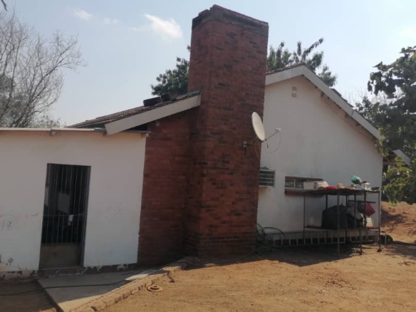 Beitbridge 5 Bedroom House For Sale