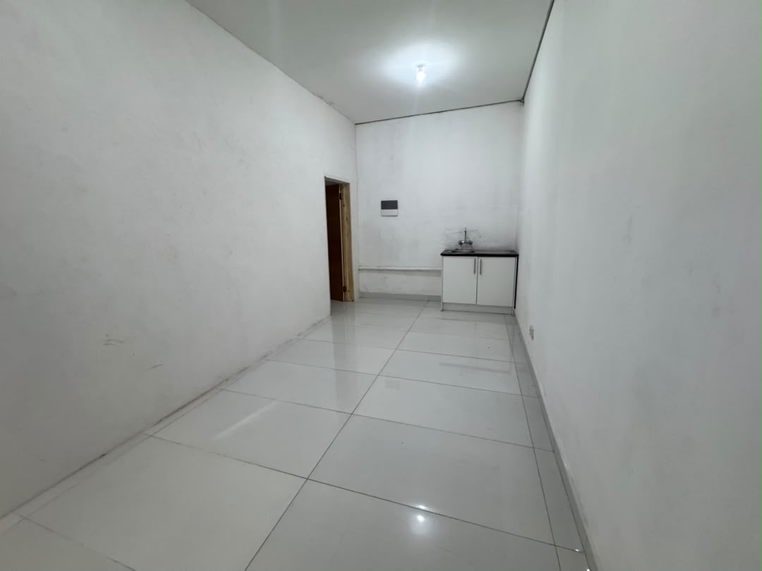 Prime Shop Space by Baobab Mall To Rent