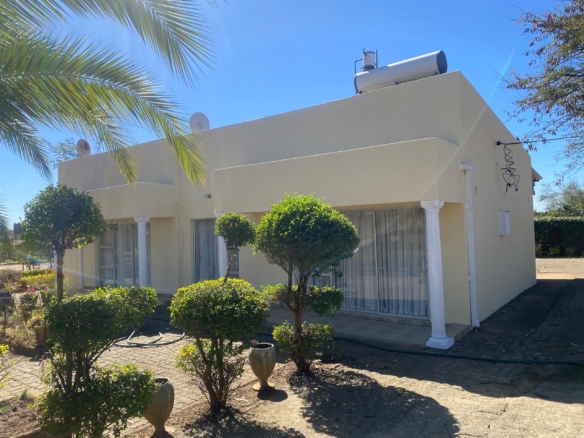 3 Bedroom House in Killarney For Sale
