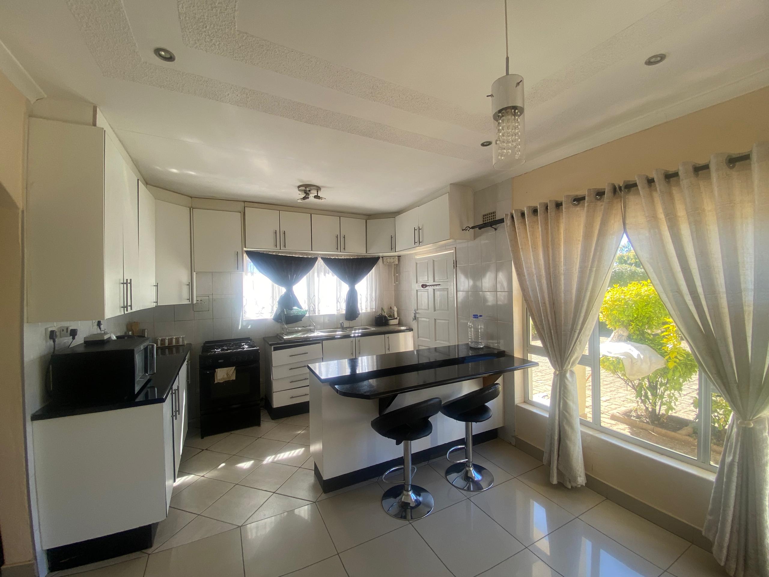 WhatsApp Image 2026-07-29 at 08.30.00 (2) 3 Bedroom House in Killarney For Sale