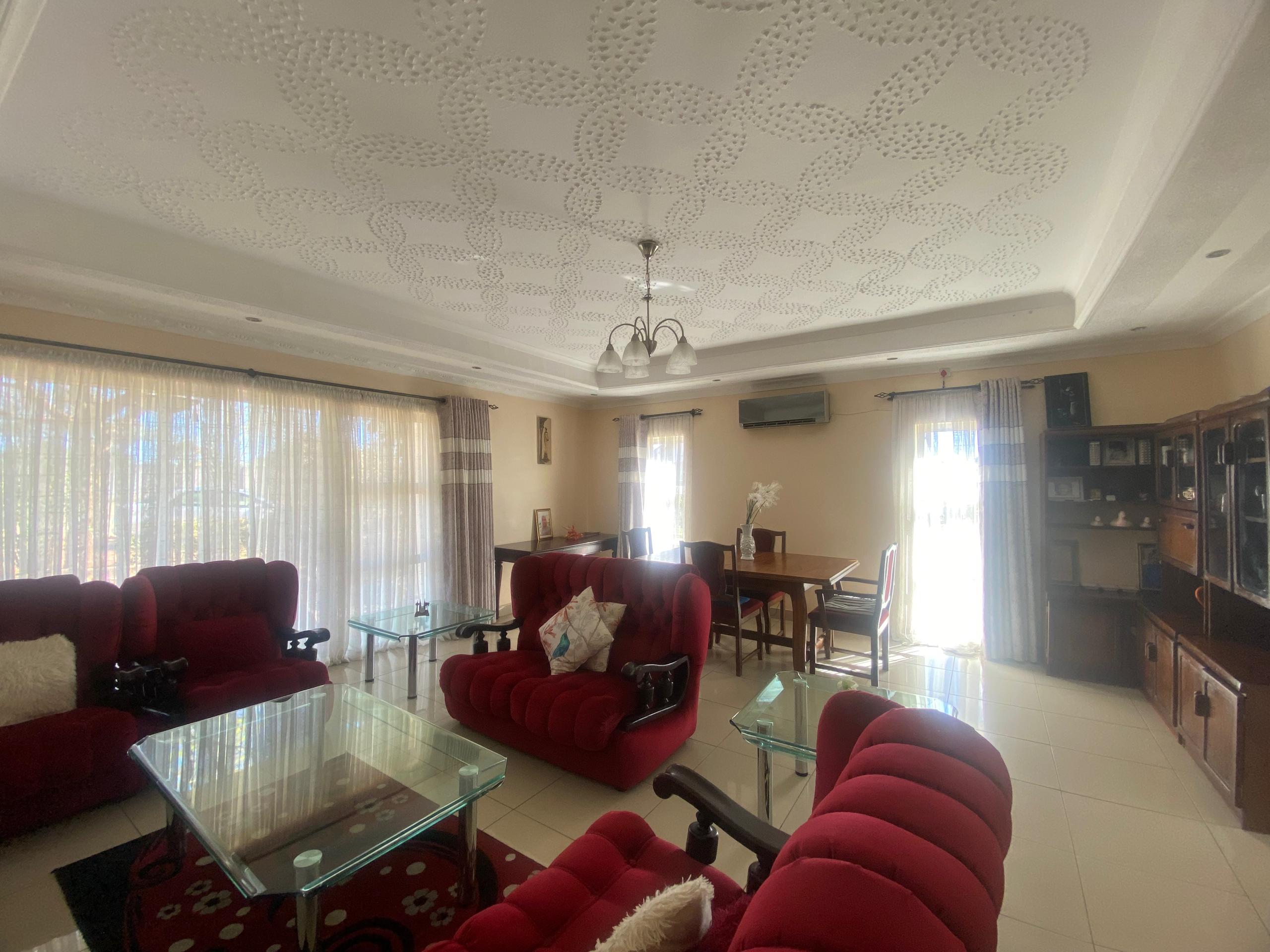 WhatsApp Image 2026-07-29 at 08.30.02 (1) 3 Bedroom House in Killarney For Sale