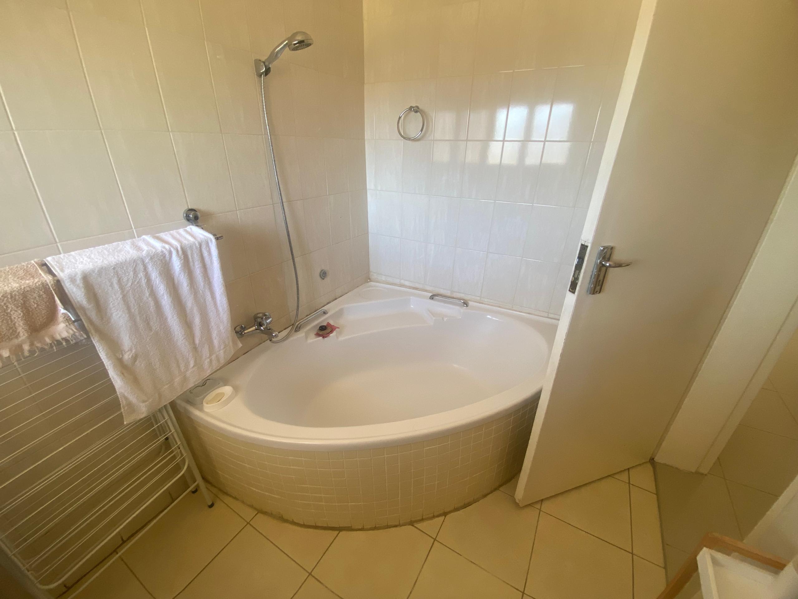 WhatsApp Image 2026-07-29 at 08.30.06 (2) 3 Bedroom House in Killarney For Sale