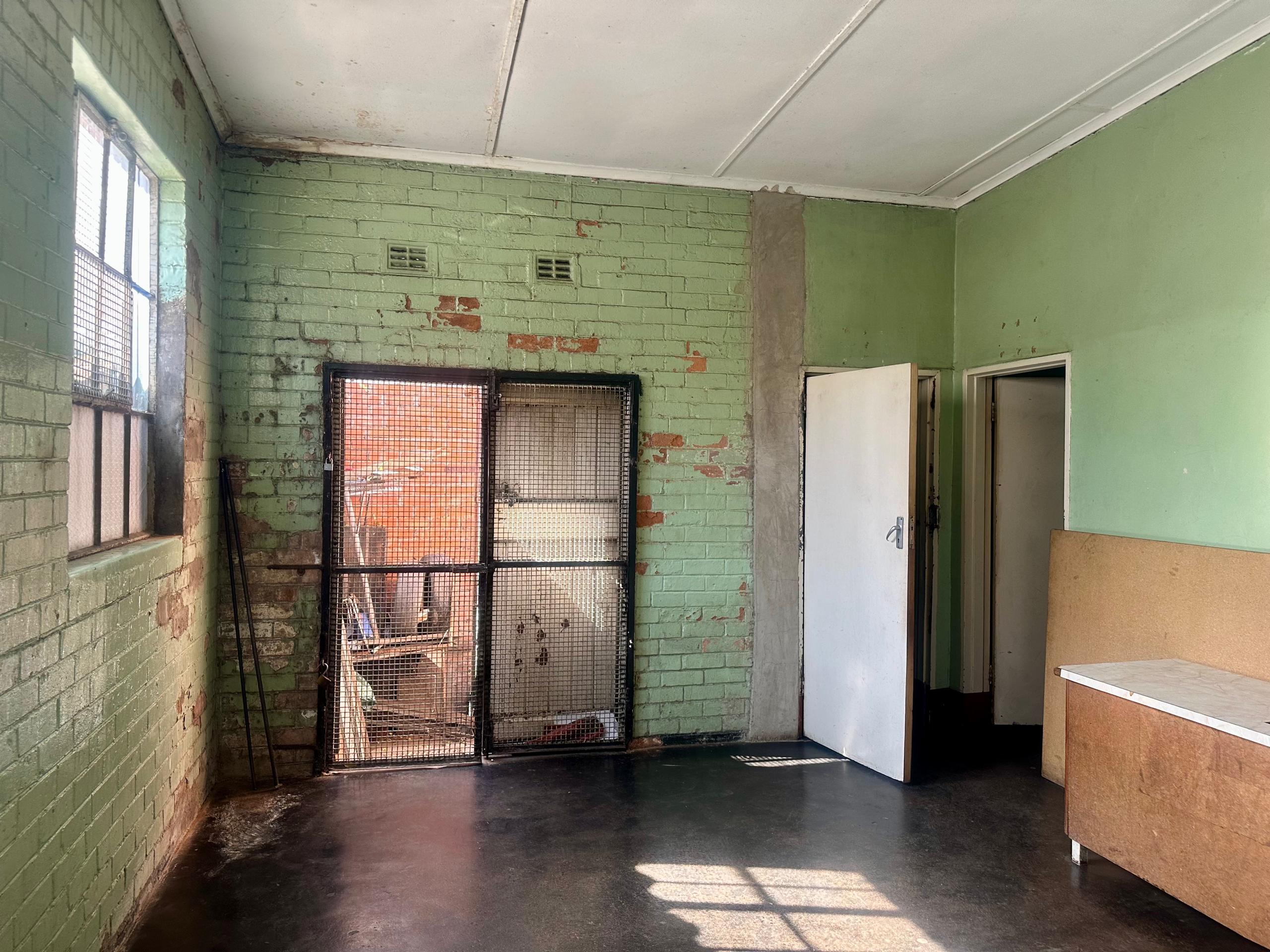 WhatsApp Image 2026-08-03 at 13.55.4mmm4 Commercial Property in Bulawayo CBD for sale