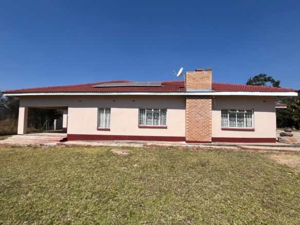 4 Bedroom House in Burnside For Sale