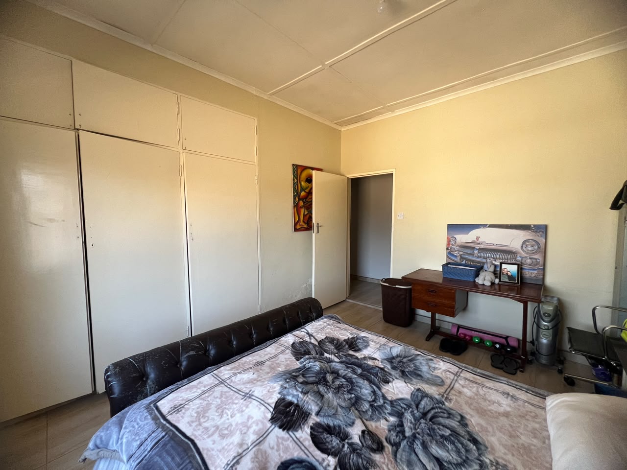 WhatsApp Image 2026-08-07 at 14.41.36 (2) 4 Bedroom House in Burnside For Sale