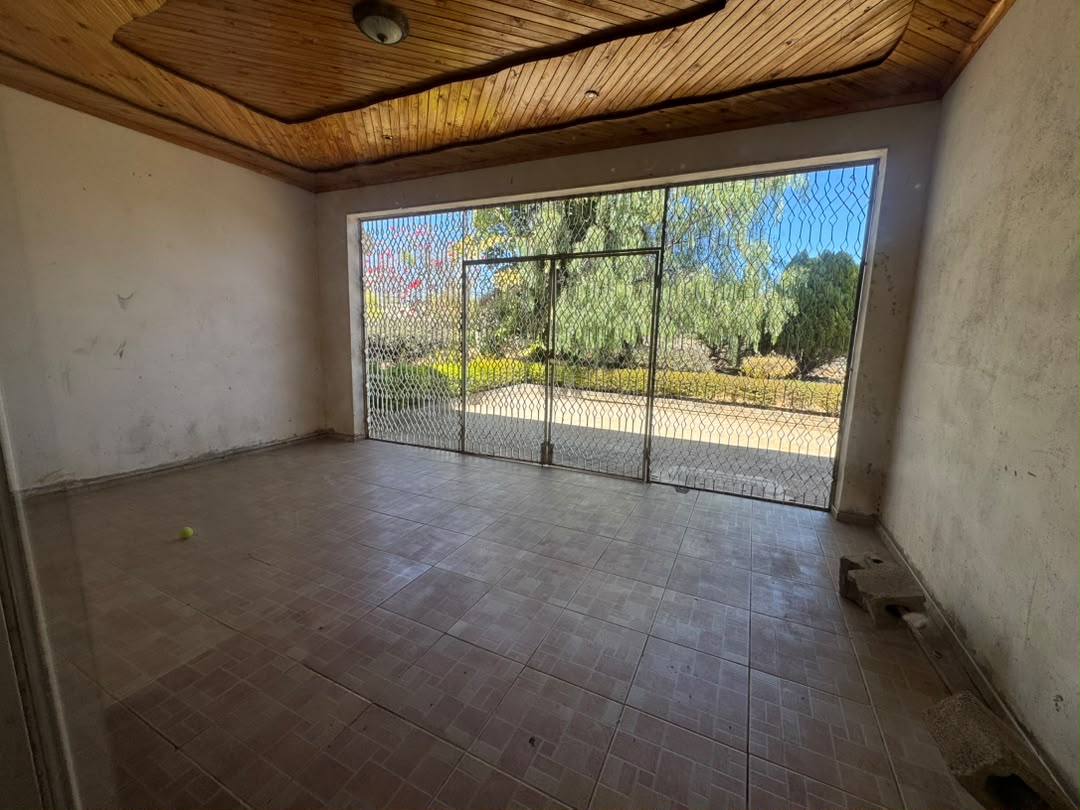 5 Bedroomed House in Hillside For Sale