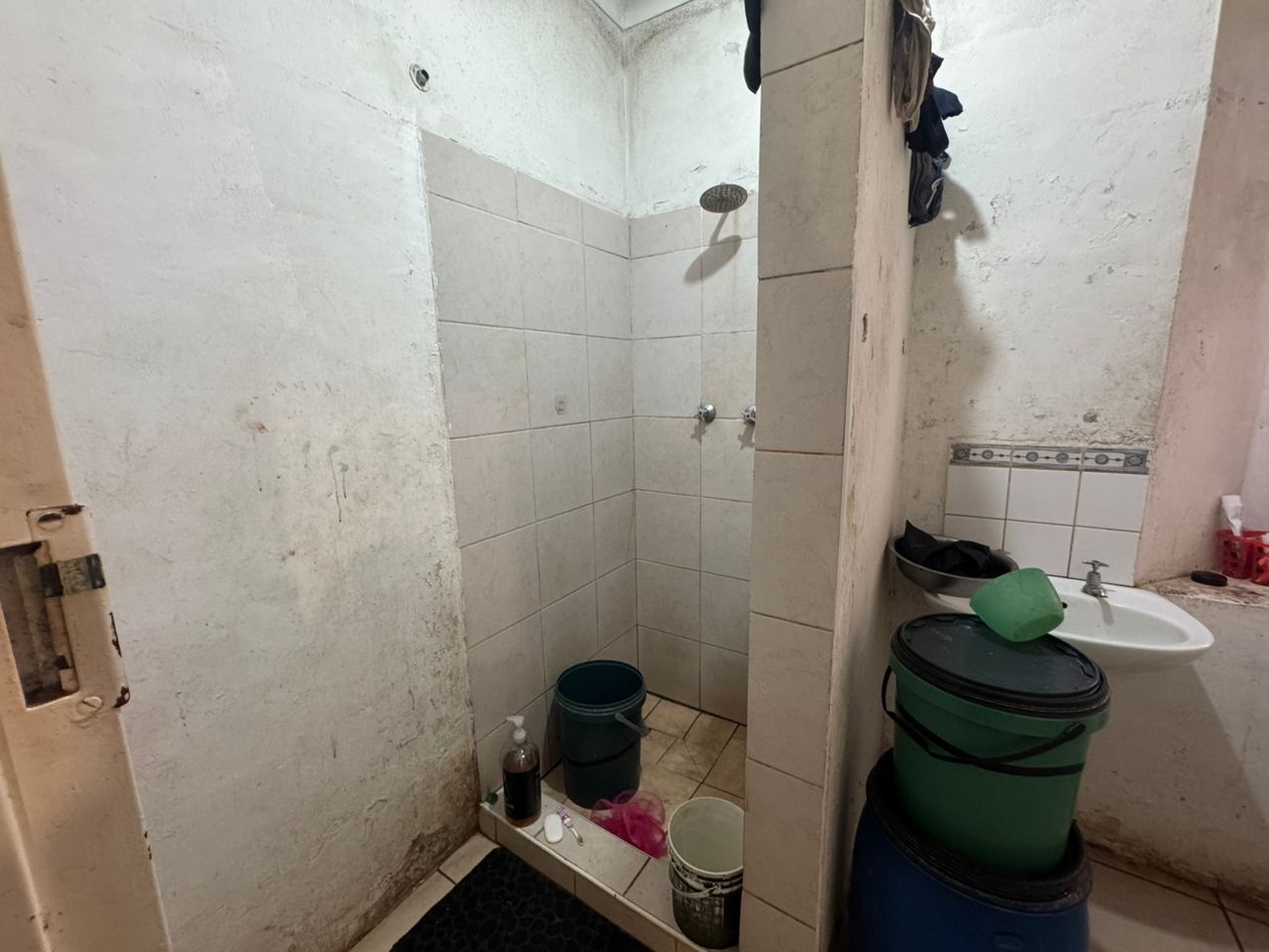 WhatsApp Image 2026-09-01 at 08.51.20 (3) 3 Bedroomed Townhouse in Westgate Harare For Sale