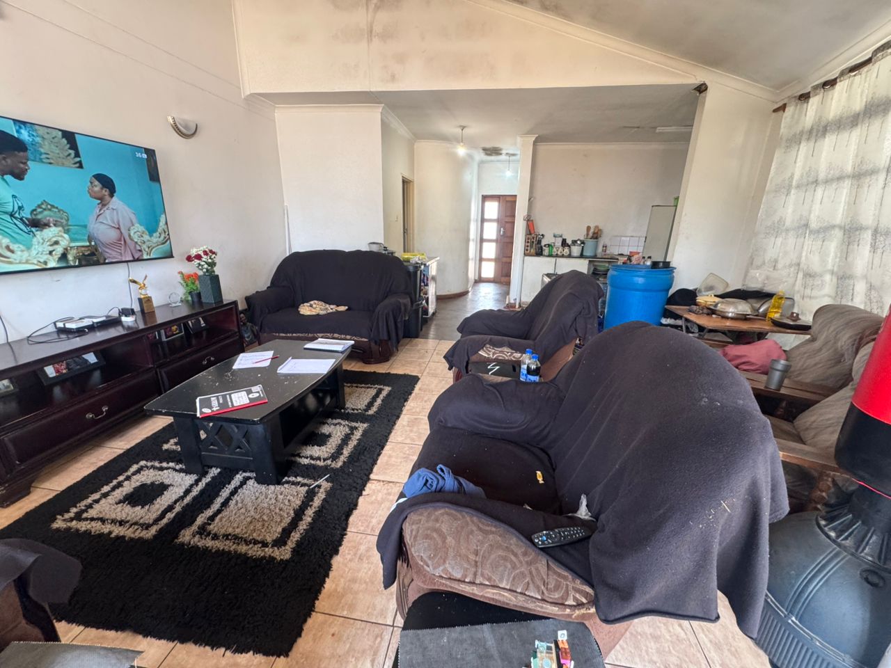WhatsApp Image 2026-09-01 at 08.51.21 3 Bedroomed Townhouse in Westgate Harare For Sale