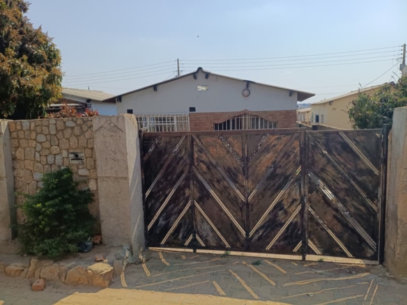 3 Bedroomed House in Pumula South To Rent