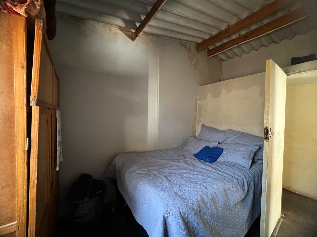 WhatsApp Image 2026-09-02 at 11.06.36 5 Bedroomed House in Emganwini for Sale
