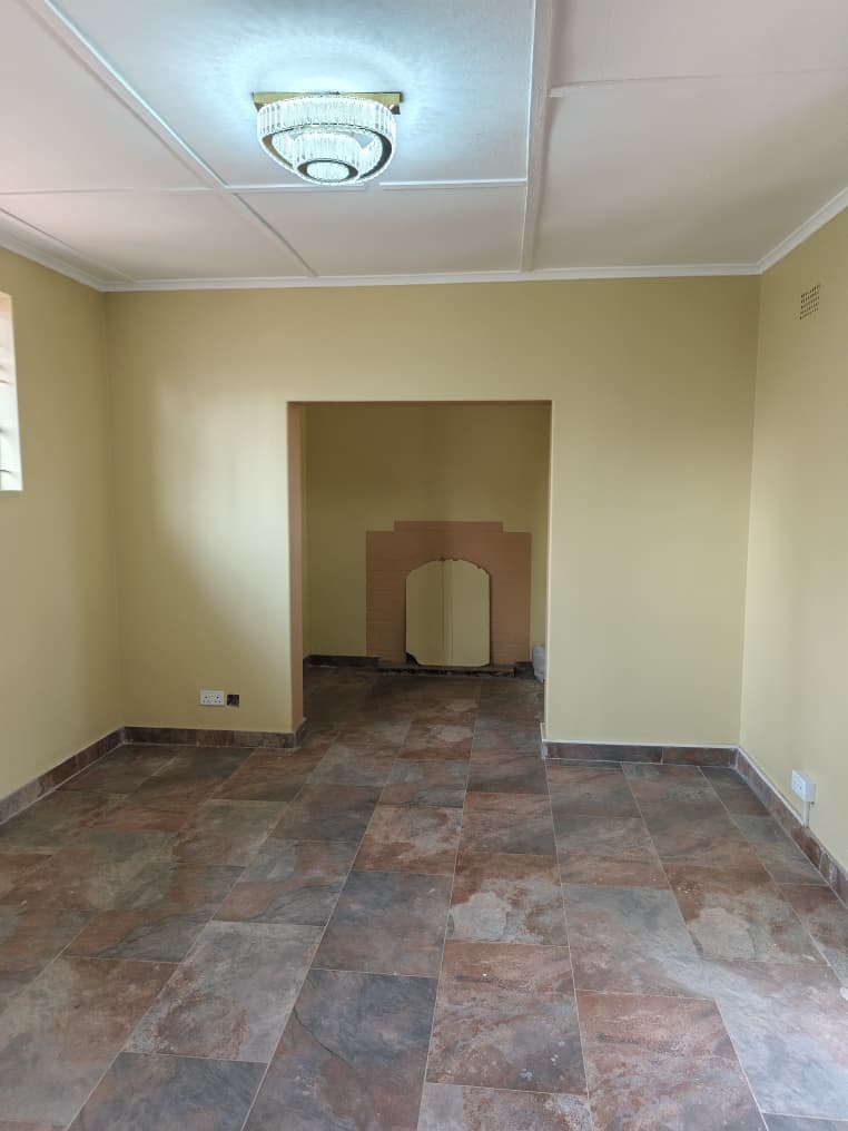 WhatsApp Image 2026-09-14 at 16.49.21 (1) 1 Bedroom Cottage in Suburbs To Rent