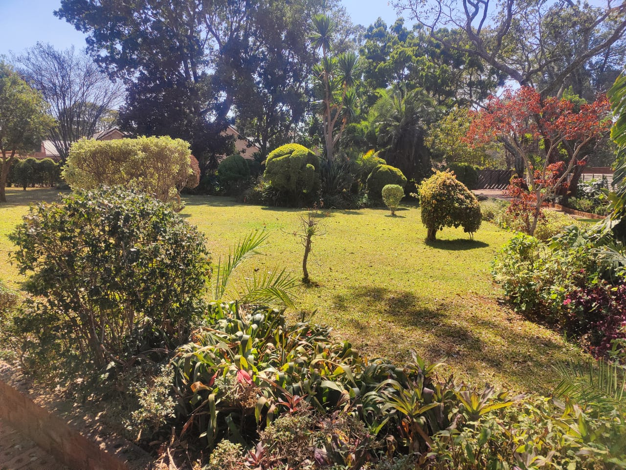 4-BEDROOM HOUSE ON 3,000SQM | MANDARA, HARARE FOR SALE | USD $450,000