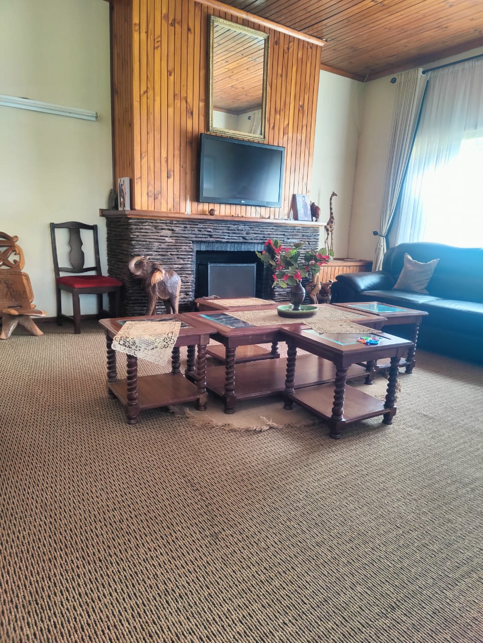 4-BEDROOM HOUSE ON 3,000SQM | MANDARA, HARARE FOR SALE | USD $450,000