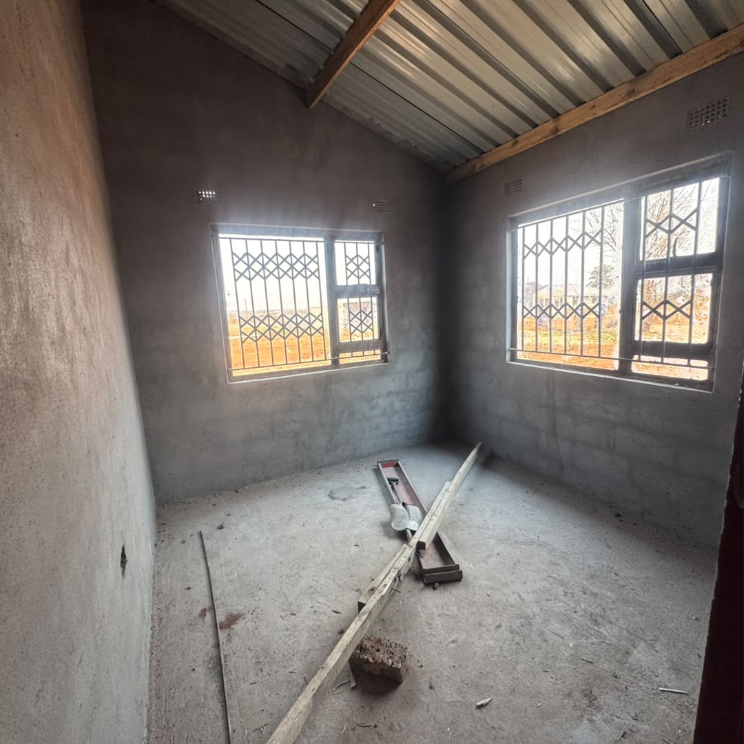 WhatsApp Image 2026-09-18 at 13.40.35 (1) MBUNDANE – 6 RESIDENTIAL UNITS FOR SALE | USD $19,000 EACH