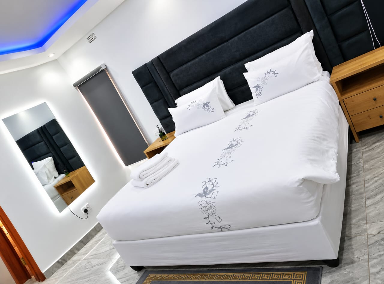 WhatsApp Image 2026-09-20 at 18.08.14 (2) 3 Bedroom Air Bnb in Riverside