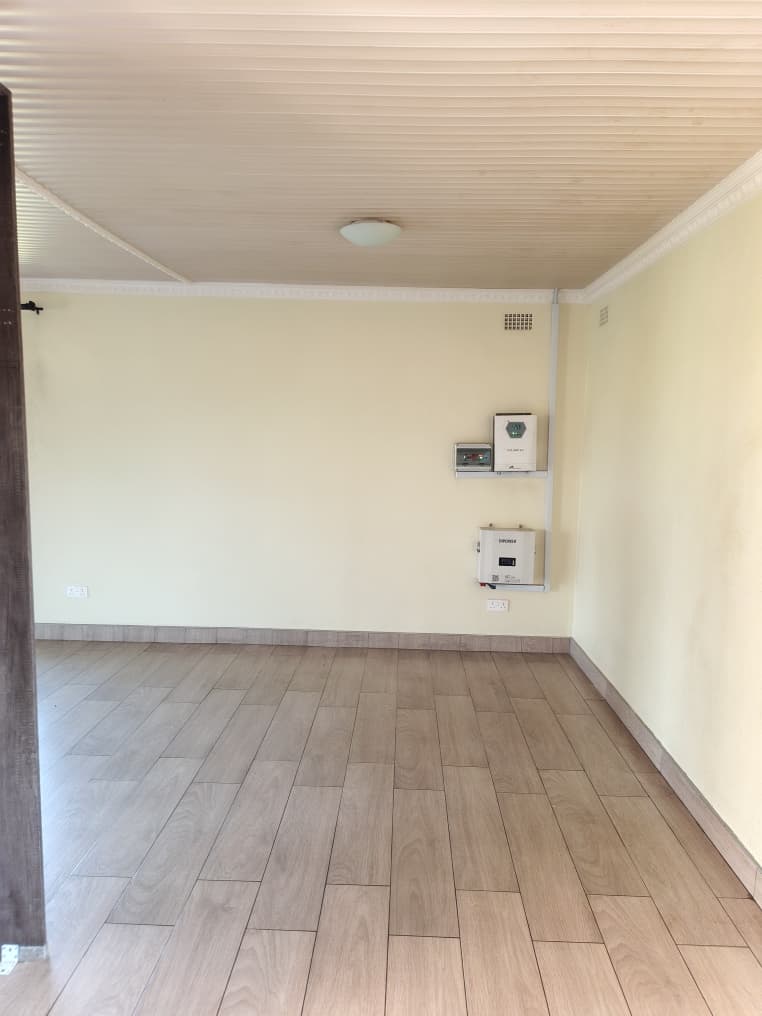 3 Bedroom House in Lochview To Rent