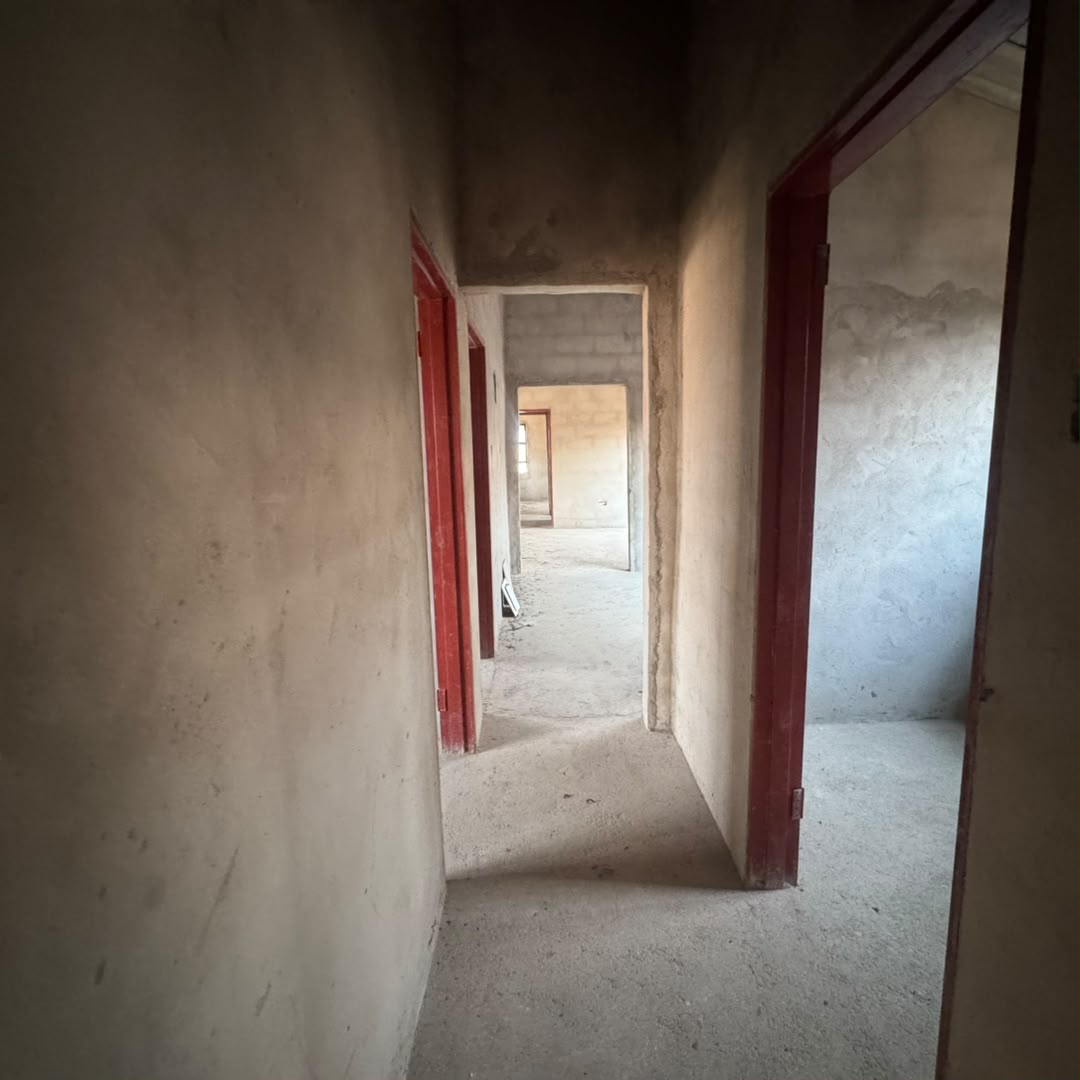 WhatsApp Image 2026-09-21 at 15.41.49 Incomplete 3 Bedroomed House in Cowdray Park For Sale