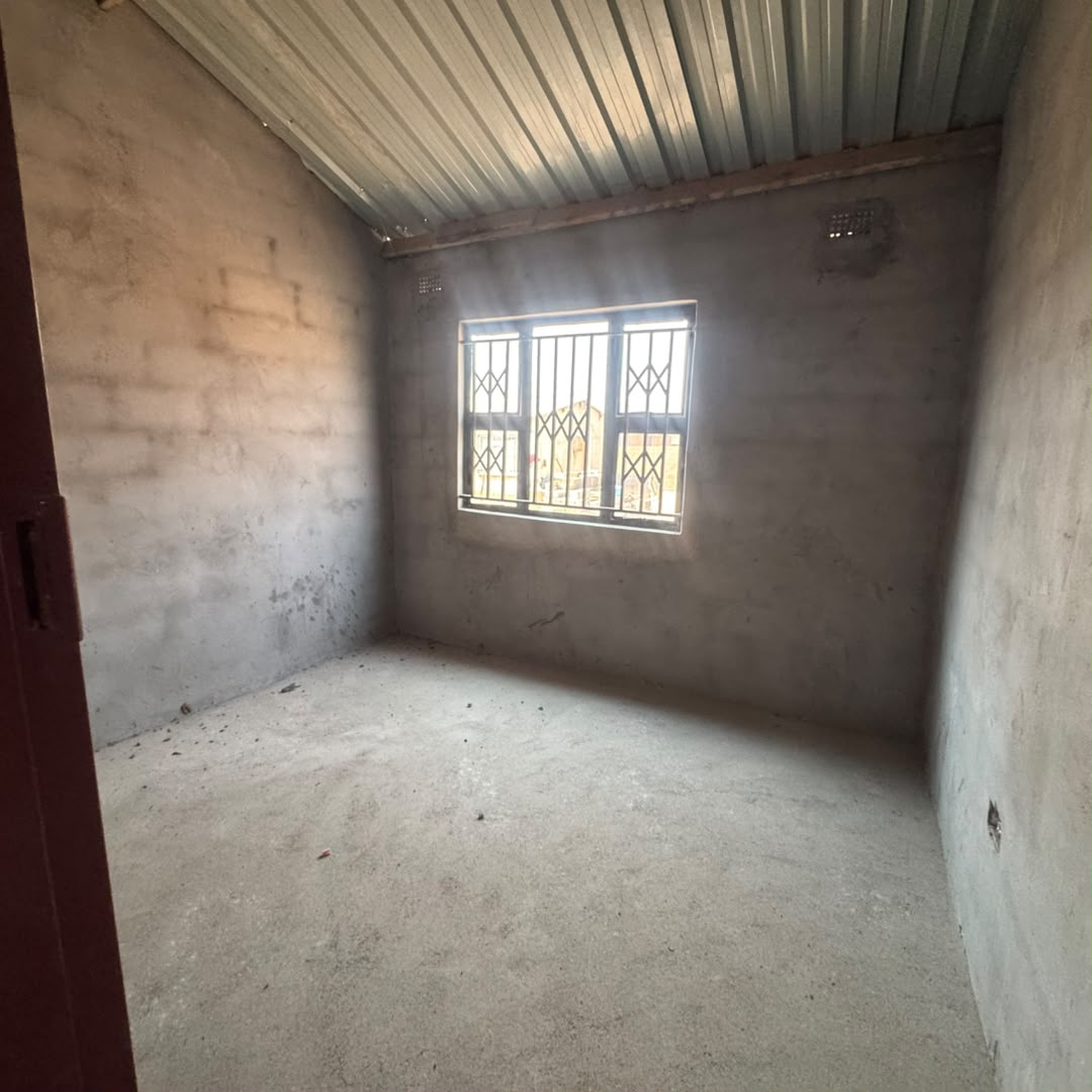 WhatsApp Image 2026-09-21 at 15.41.50 (3) Incomplete 3 Bedroomed House in Cowdray Park For Sale