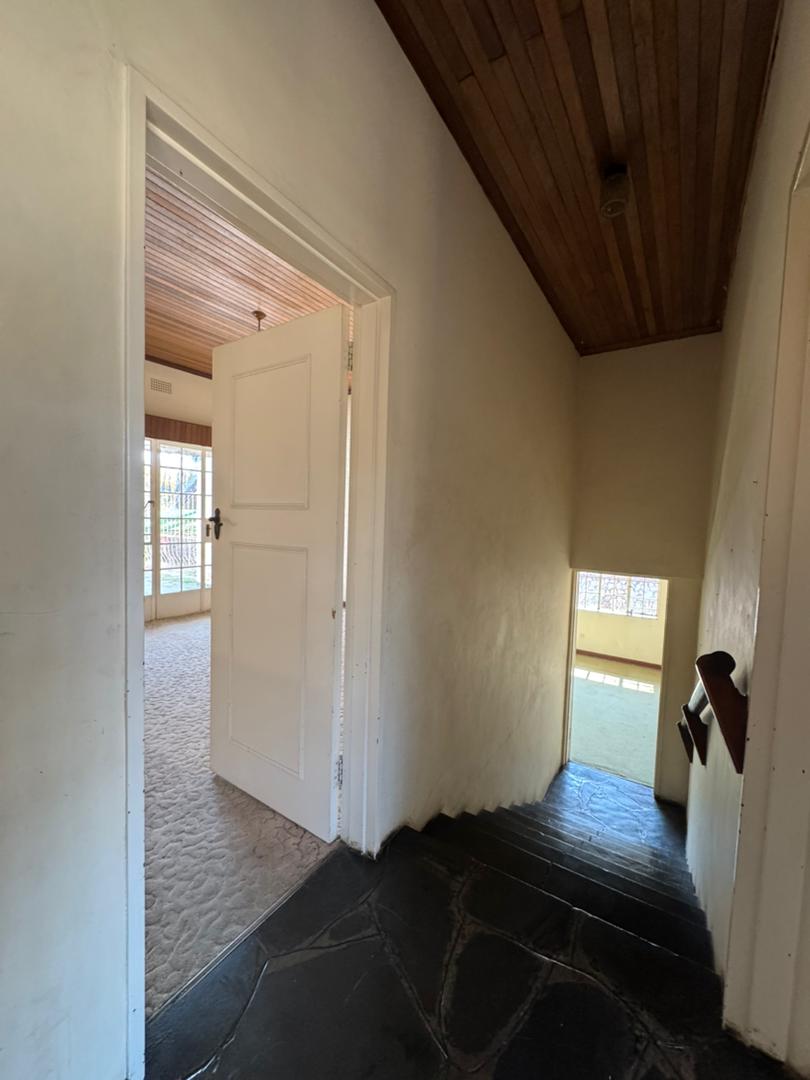 WhatsApp Image 2026-09-21 at 16.24.13 5 Bedroom House in Burnside For Sale