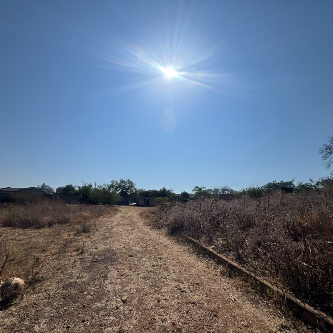 WhatsApp Image 2026-09-23 at 09.59.31 RIVERSIDE STAND – PROPERTY FOR SALE $90