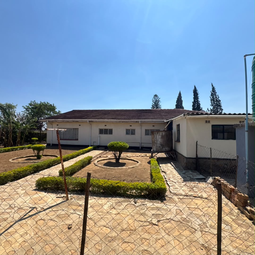 KENSINGTON HOUSE – FOR SALE $160K