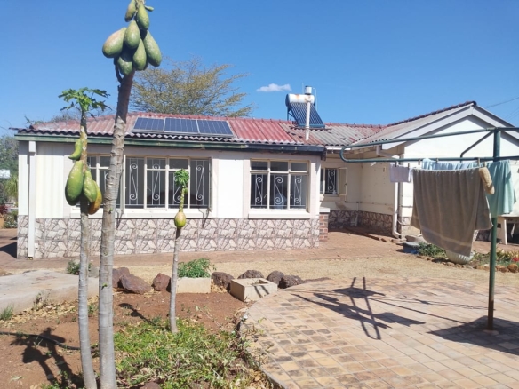 3 Bedroomed House in Burnside For Sale