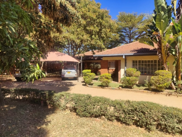 4 Bedroomed House in Zimre Park Harare For Sale
