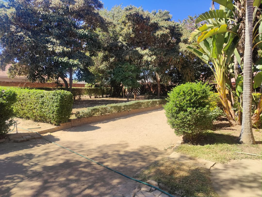 WhatsApp Image 2026-09-28 at 10.41.41 4 Bedroomed House in Zimre Park Harare For Sale