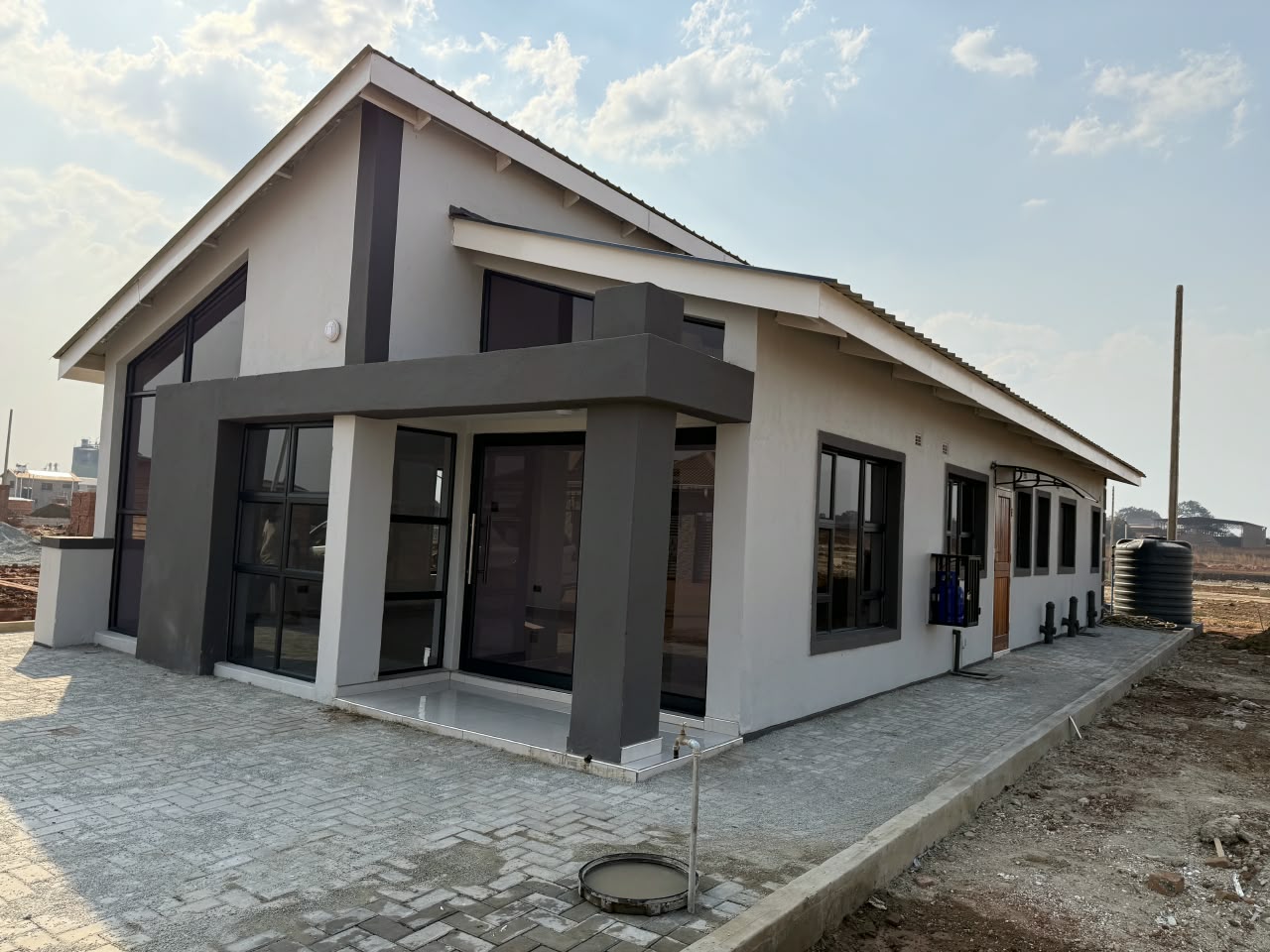 3 Bedroomed House in Rainham, Harare For Sale