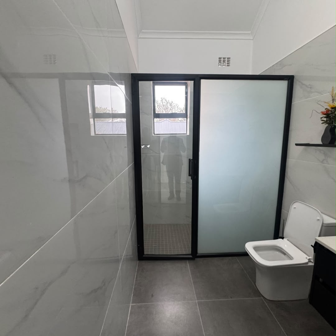 3 Bedroom Townhouse in Hillside For Sale