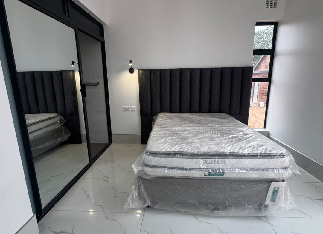 1080