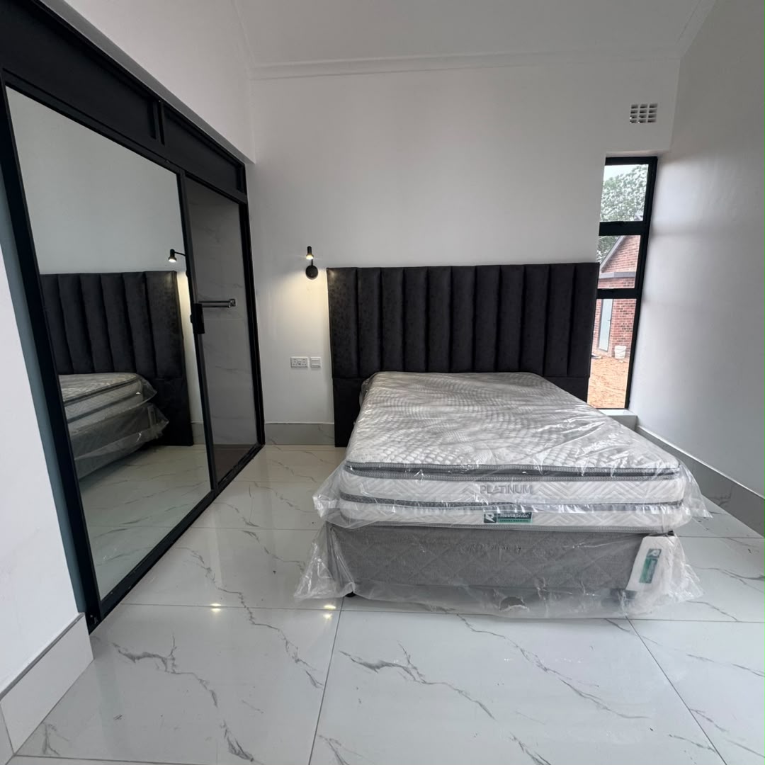 3 Bedroom Townhouse in Hillside For Sale