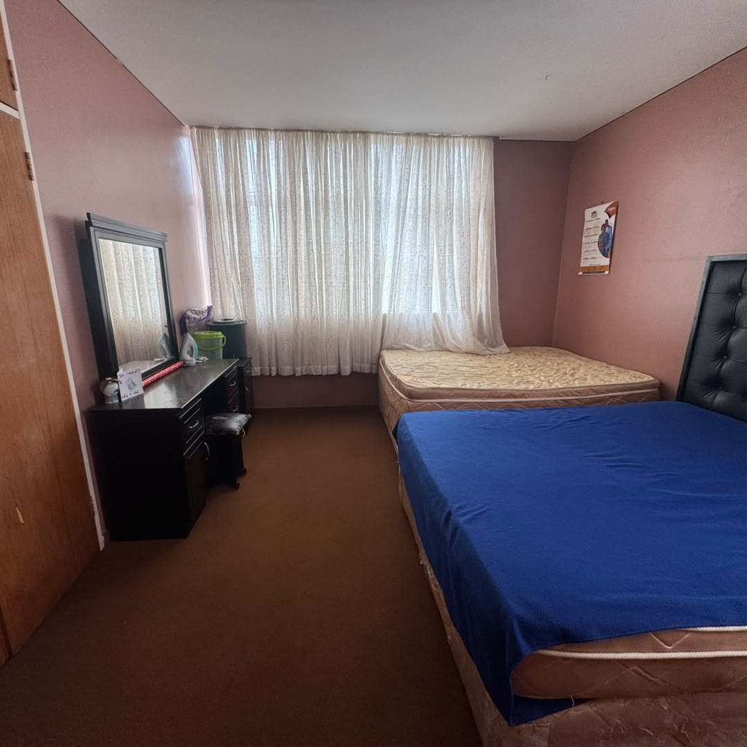 2 Bedroom Apartment Kenilworth Towers, Ascot For Sale