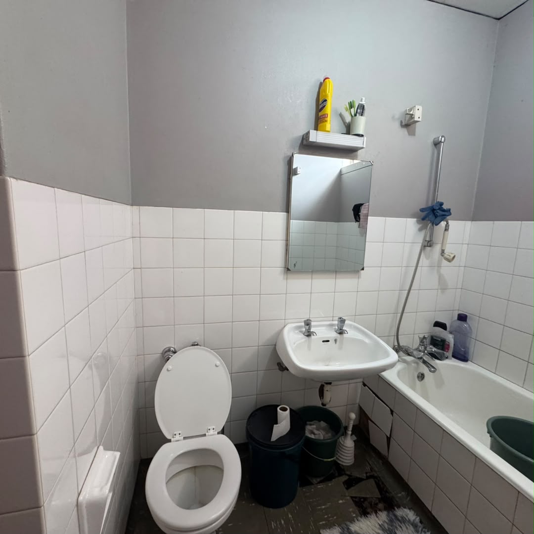 2 Bedroom Apartment Kenilworth Towers, Ascot For Sale