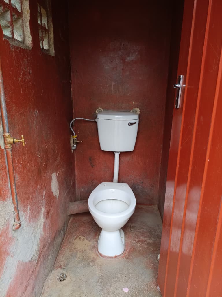2 Bedroomed House in Entumbane To Rent