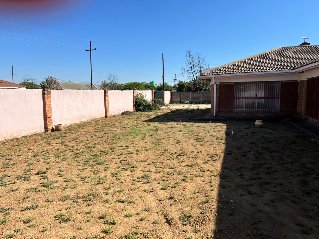 Selbourne Park Family Home $140k