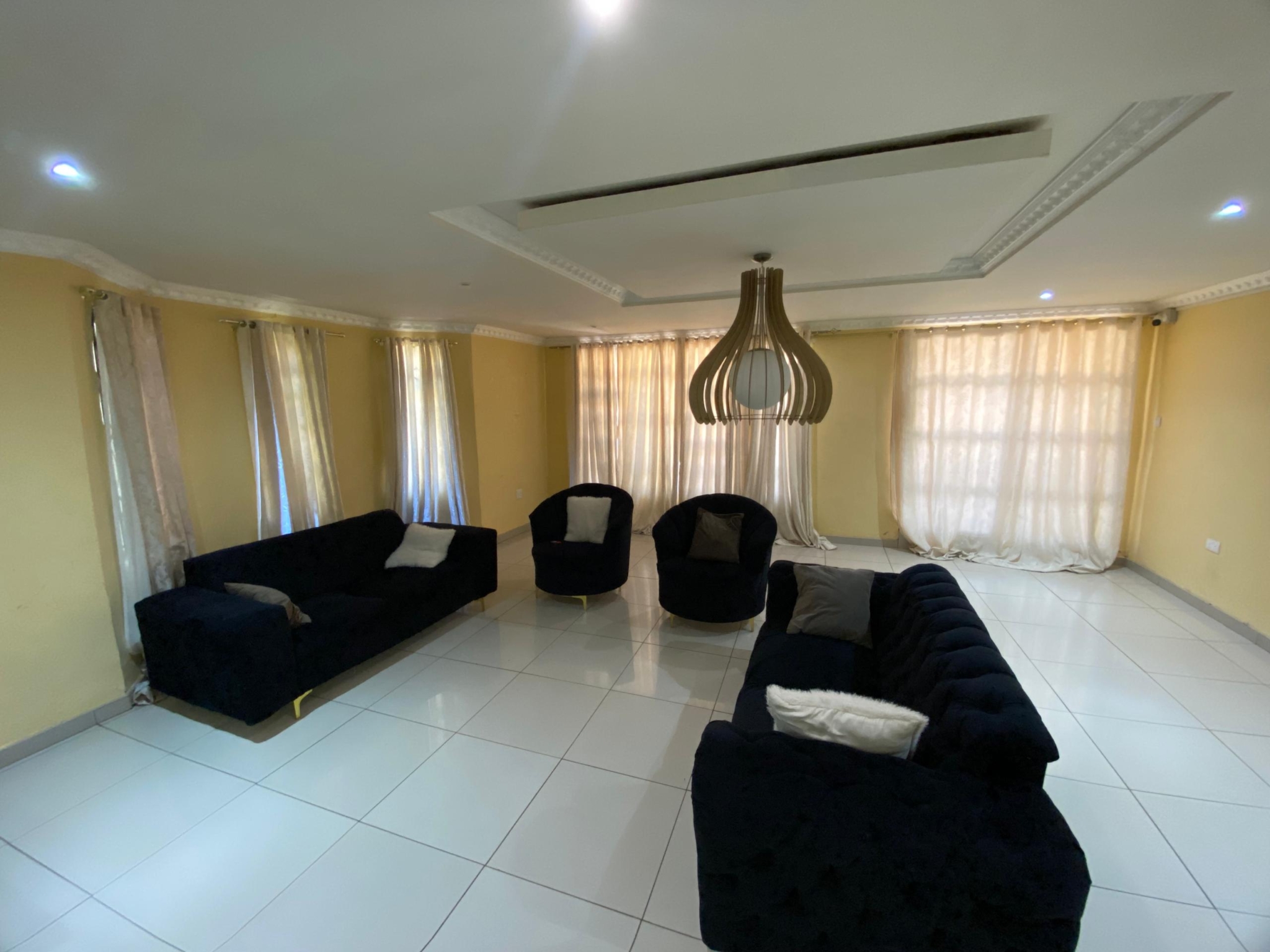 6 Bedroom Double Storey House in Harrisvale For Sale