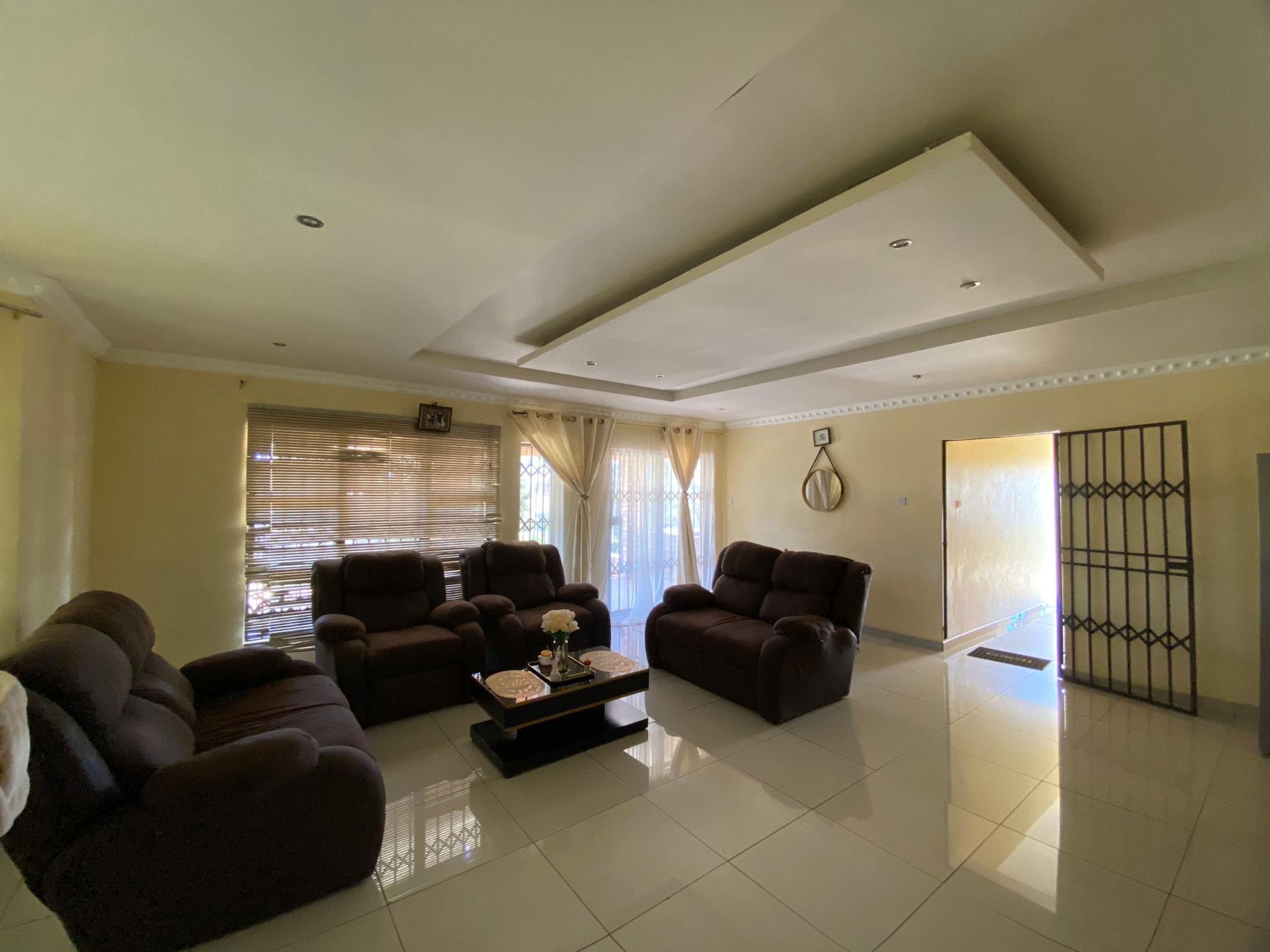6 Bedroom Double Storey House in Harrisvale For Sale