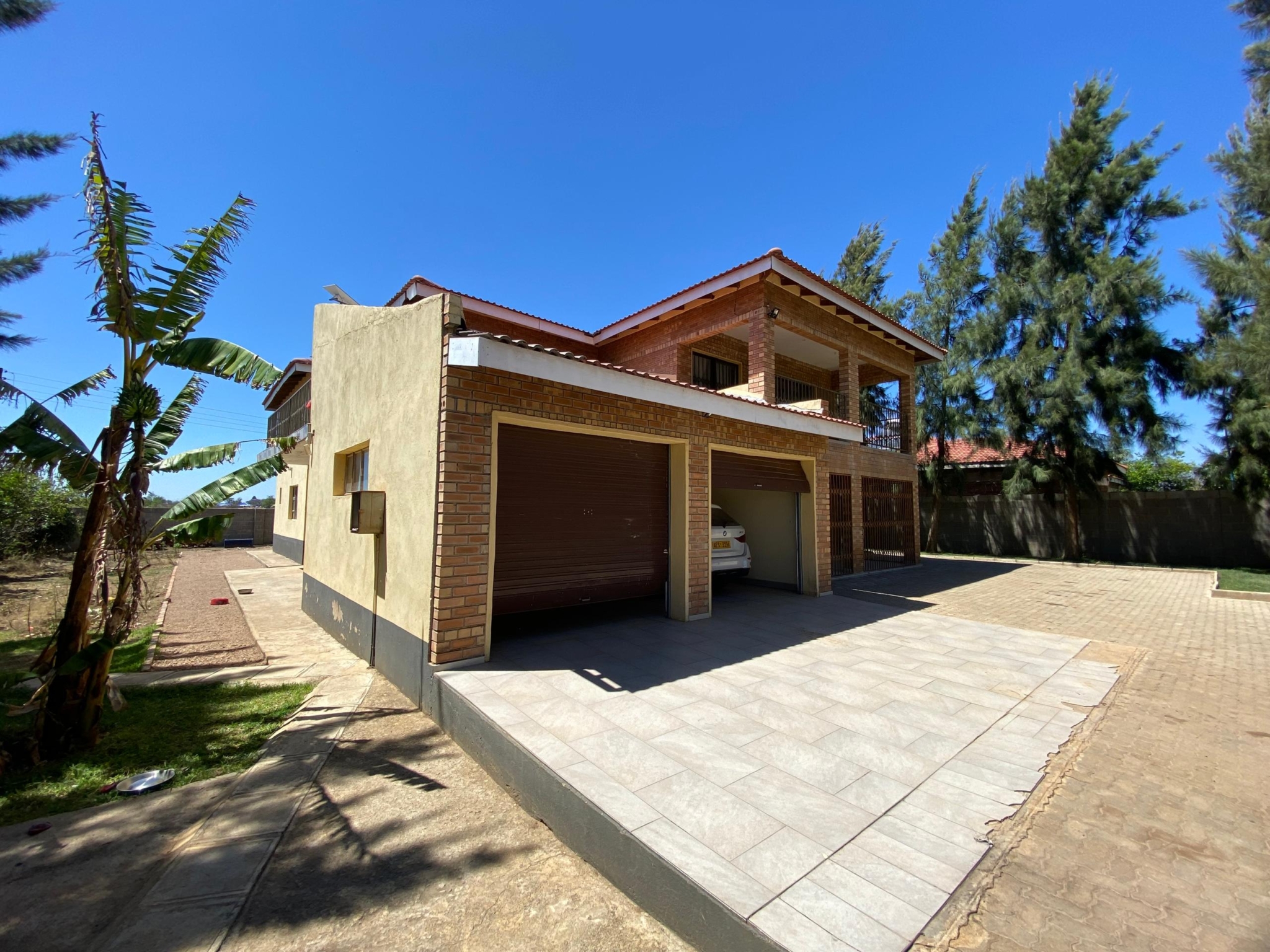 6 Bedroom Double Storey House in Harrisvale For Sale