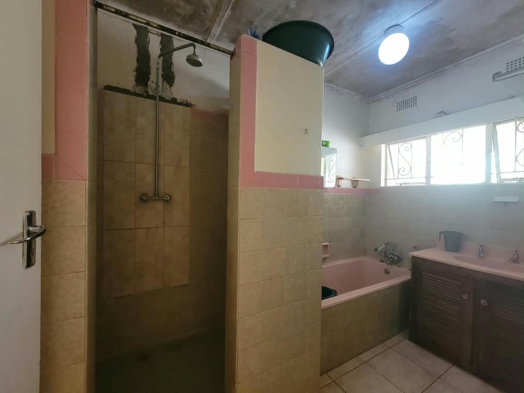 WhatsApp Image 2026-10-14 at 10.05.24 (1) 3 Bedroomed House in Morningside For Sale